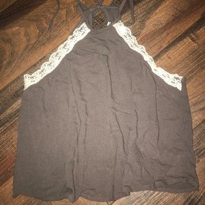 Lace detail cropped tank